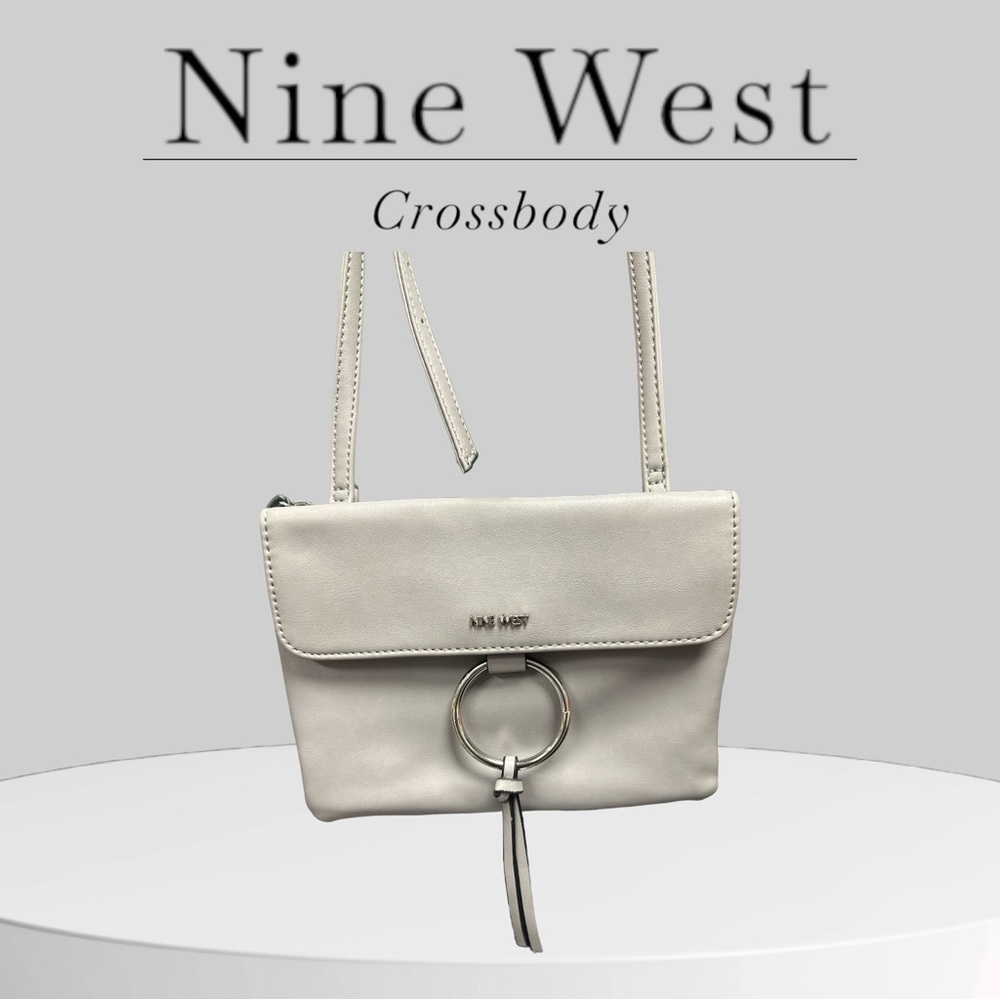 Nine West - EC - Triple Gusset Crossbody